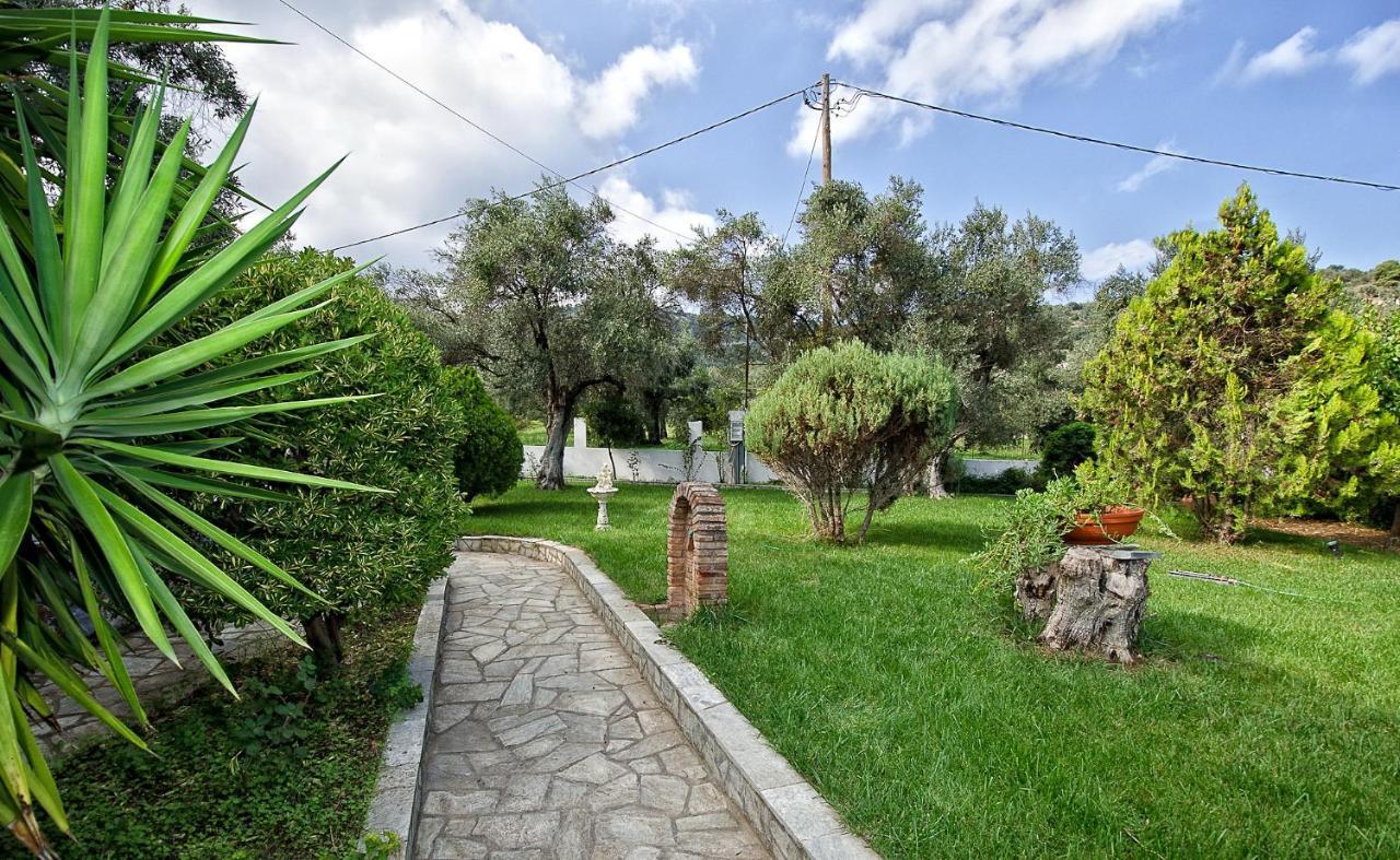 Panagou Studios Skopelos Town Bagian luar foto