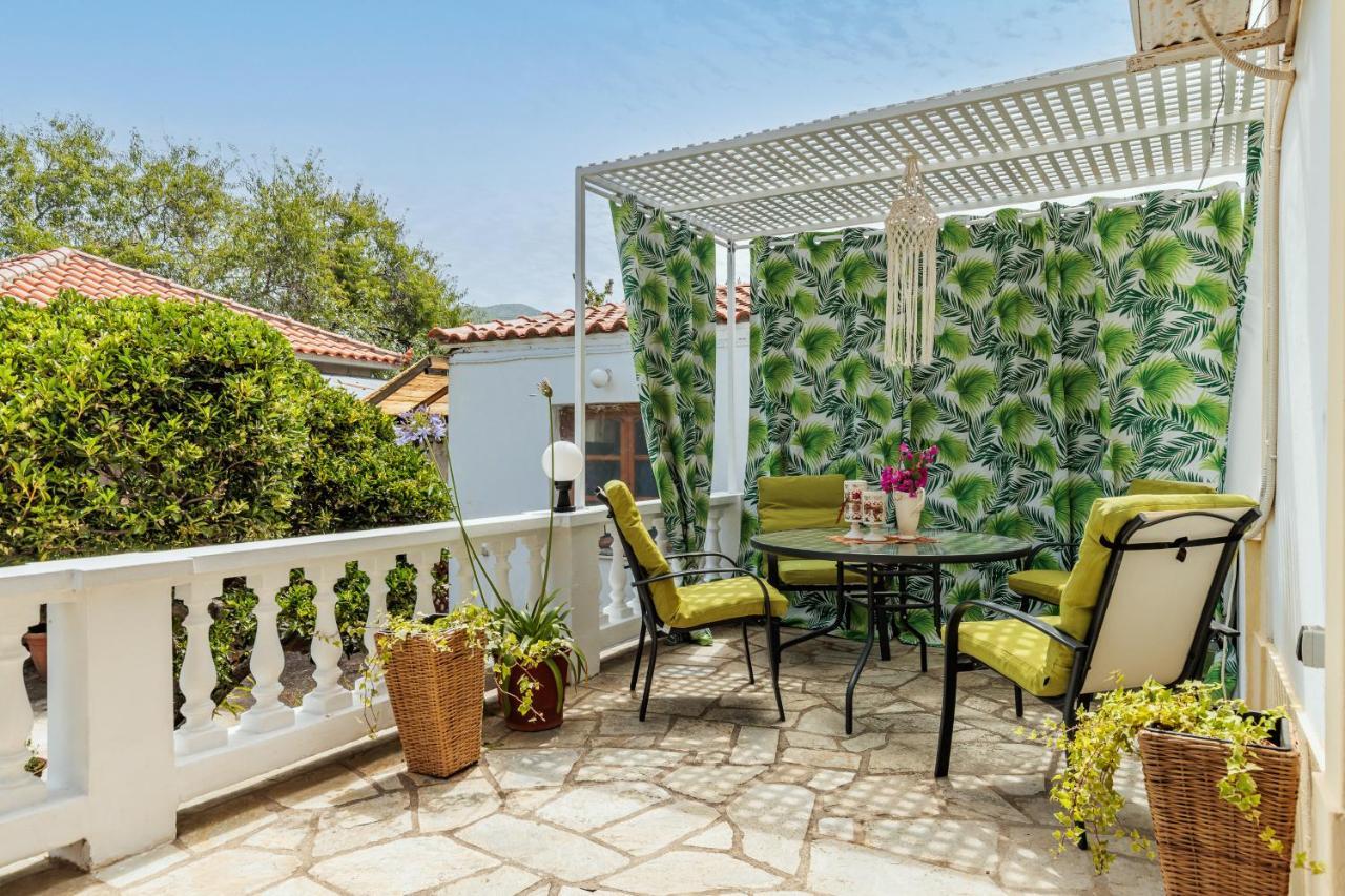 Panagou Studios Skopelos Town Bagian luar foto