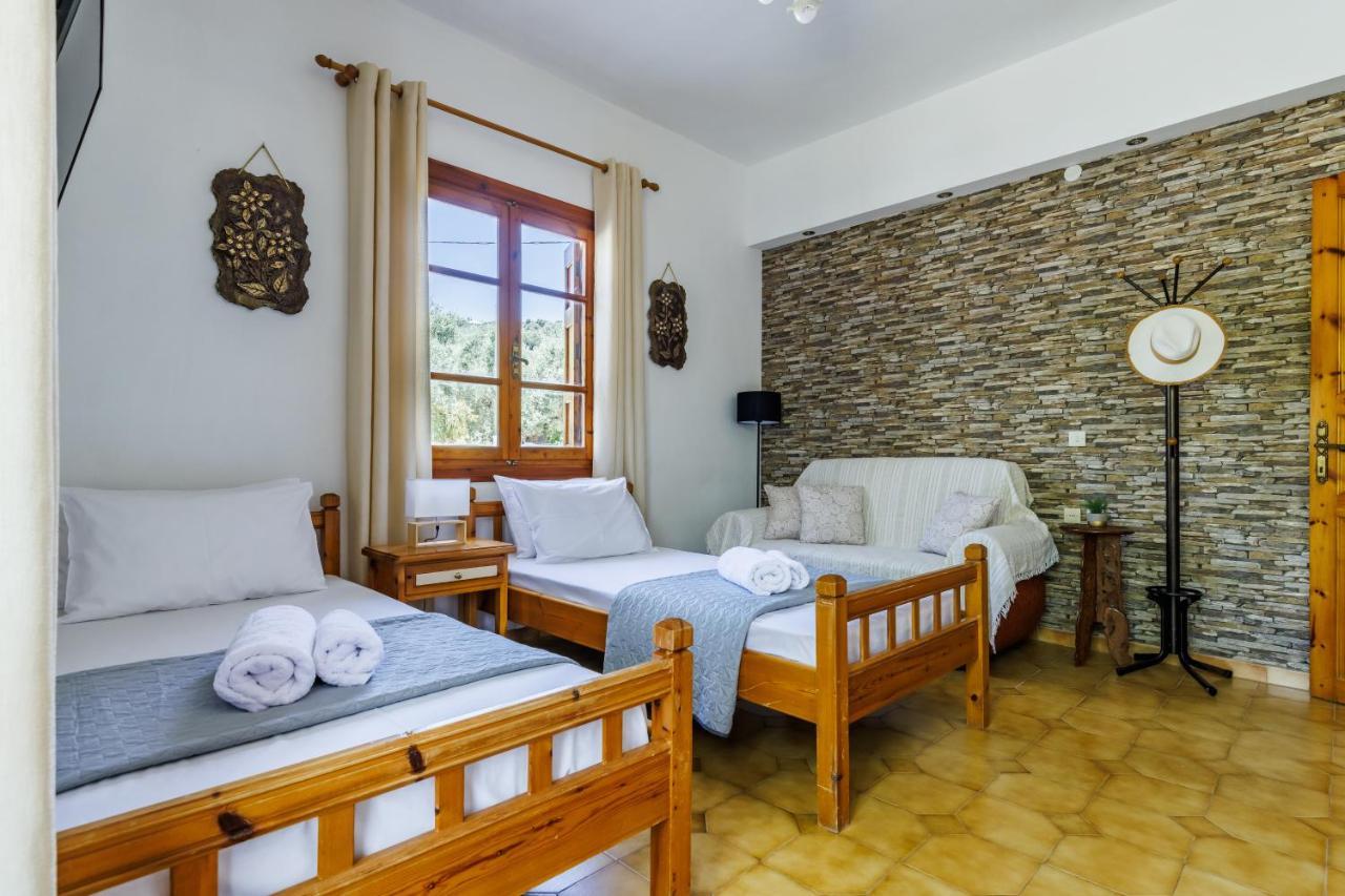 Panagou Studios Skopelos Town Bagian luar foto