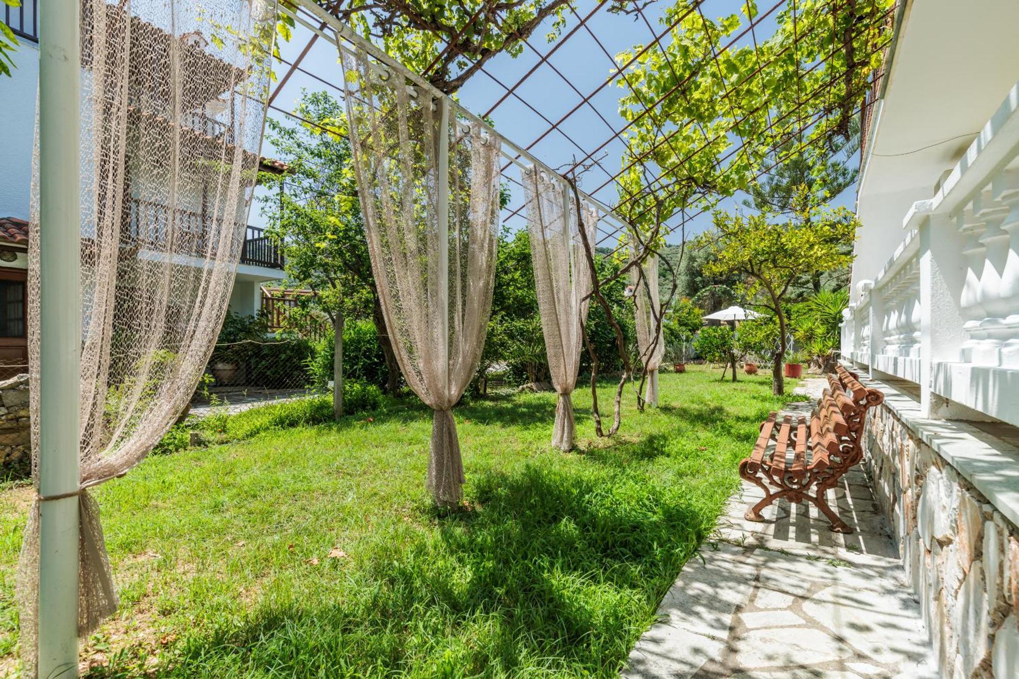 Panagou Studios Skopelos Town Bagian luar foto