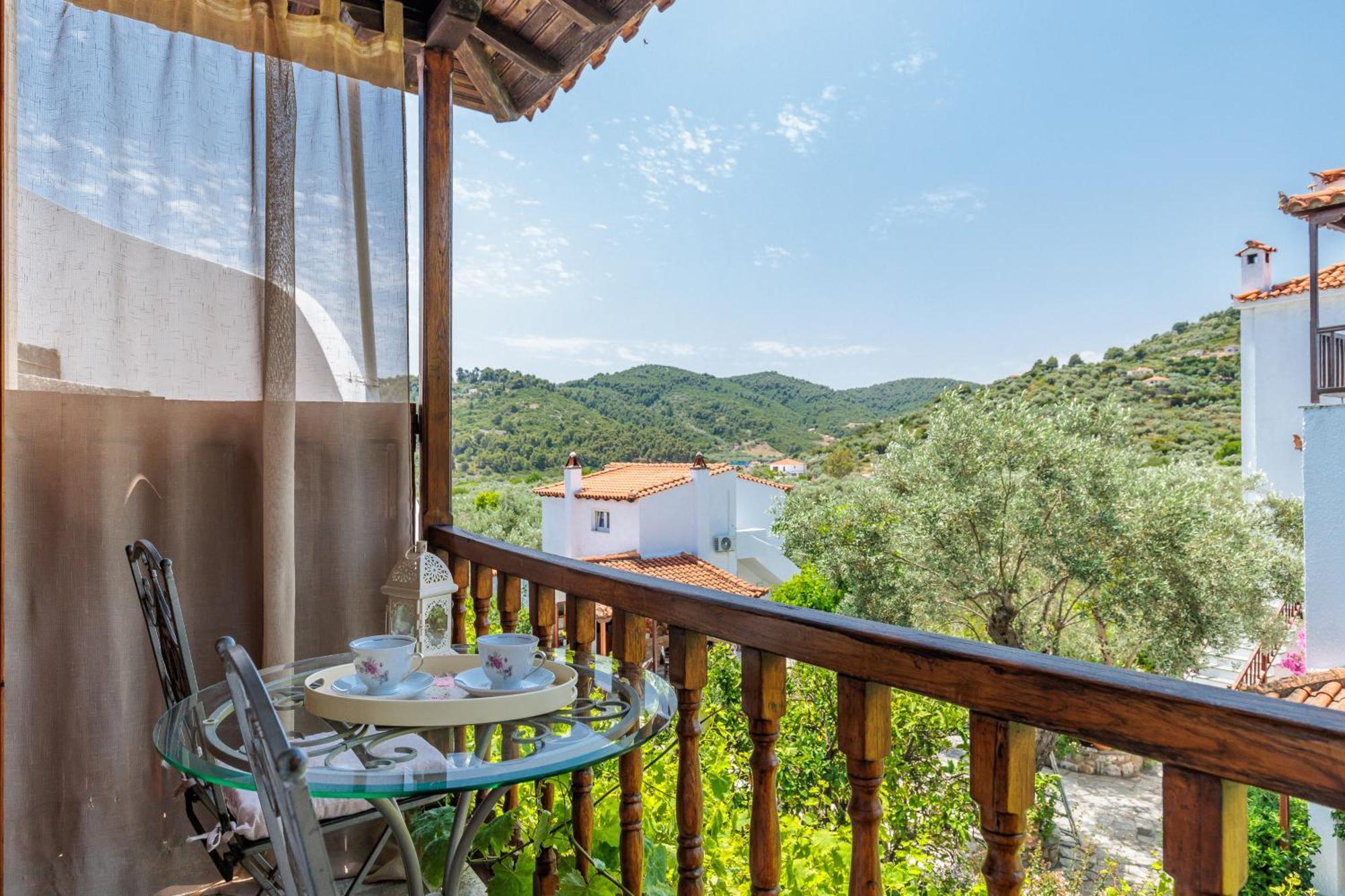 Panagou Studios Skopelos Town Bagian luar foto